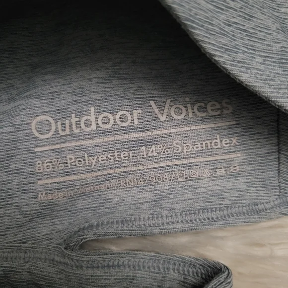 Outdoor Voices Blue Quartz Slashback Crop Activewear Top Size Large - Picture 9 of 11